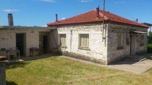 Μονοκατοικία, 72τ. μ.