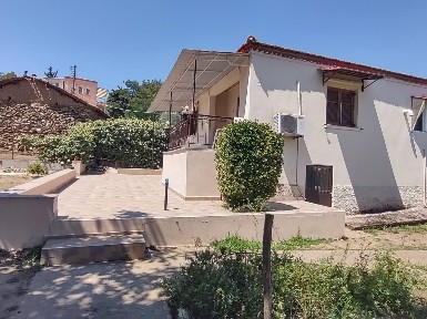 Μονοκατοικία, 85τ. μ.
