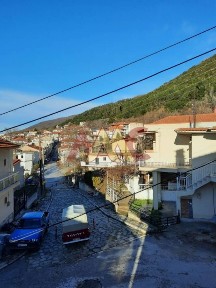 Μονοκατοικία, 60τ. μ.