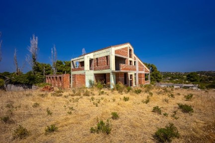 Μονοκατοικία, 200τ. μ.