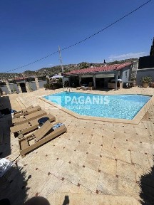 Λαγονήσι, Καλύβια Θορικού (Υπόλοιπο Αττικής)