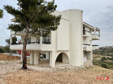 Μονοκατοικία, 500τ. μ.