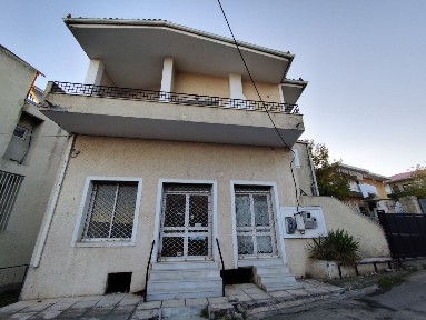 Μονοκατοικία, 321τ. μ.