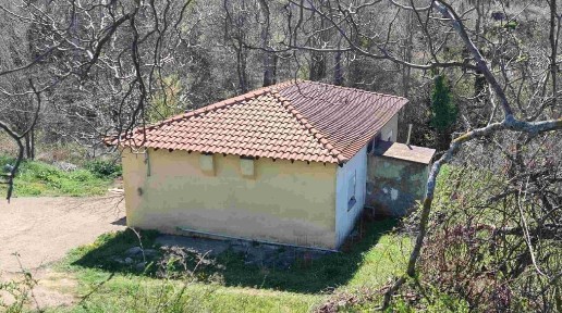 Μονοκατοικία, 70τ. μ.