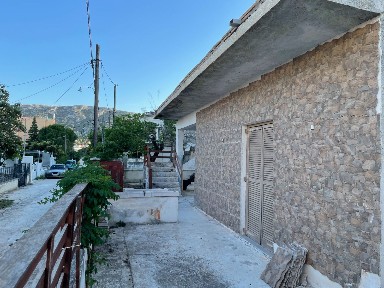 Μονοκατοικία, 72τ. μ.