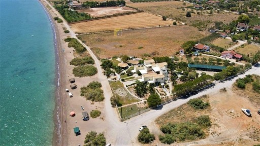 Μονοκατοικία, 447τ. μ.