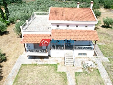 Μονοκατοικία, 230τ. μ.