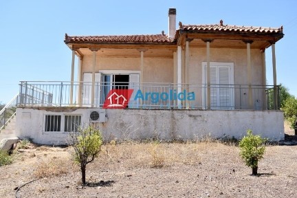 Μονοκατοικία, 115τ. μ.