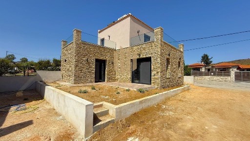 Μονοκατοικία, 96τ. μ.