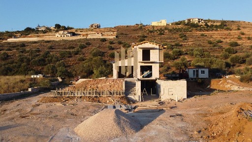 Μονοκατοικία, 220τ. μ.