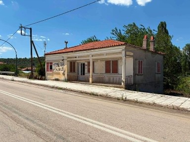 Μονοκατοικία, 97τ. μ.