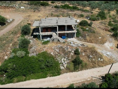 Μονοκατοικία, 240τ. μ.