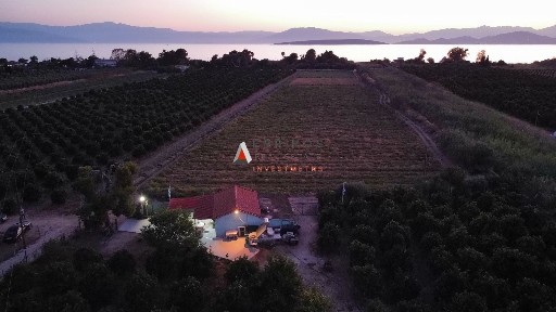 Μονοκατοικία, 80τ. μ.