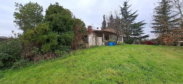 Μονοκατοικία, 67τ. μ.