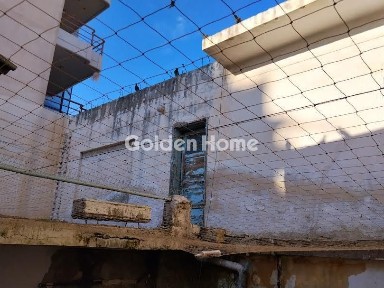 Αγία Σοφία - Μανιάτικα, Ταμπούρια - Αγία Σοφία (Πειραιάς)
