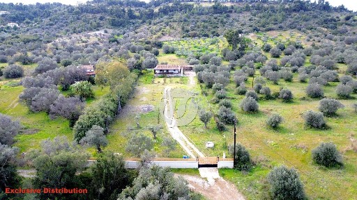 Μονοκατοικία, 82τ. μ.