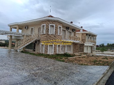 Μονοκατοικία, 316τ. μ.