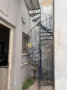 Ταμπούρια, Ταμπούρια - Αγία Σοφία (Πειραιάς)