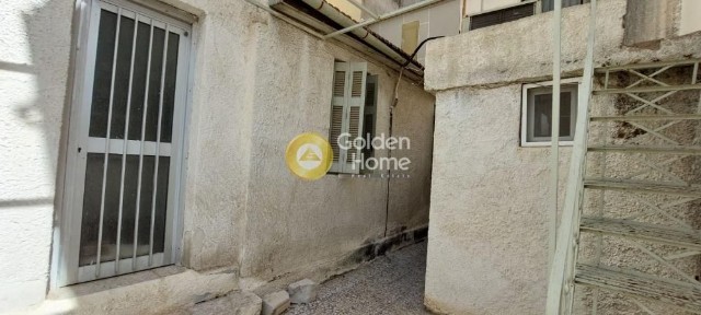 Αγία Σοφία - Μανιάτικα, Ταμπούρια - Αγία Σοφία (Πειραιάς)