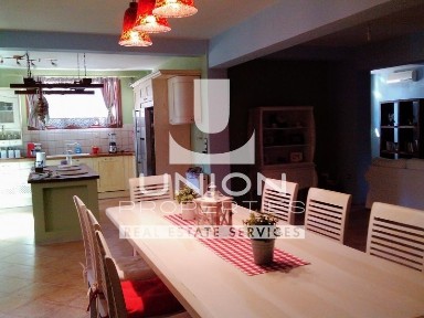 Μονοκατοικία, 280τ. μ.