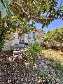 Μονοκατοικία, 75τ. μ.