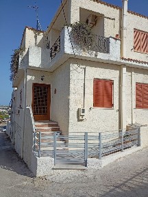Μονοκατοικία, 180τ. μ.