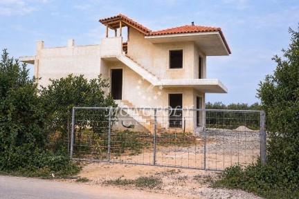 Μονοκατοικία, 95τ. μ.