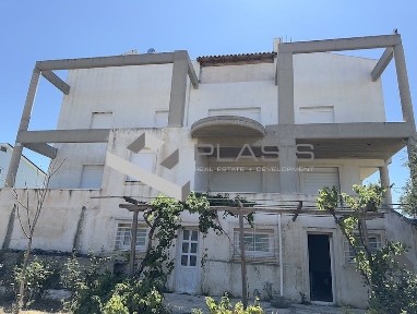 Μονοκατοικία, 600τ. μ.