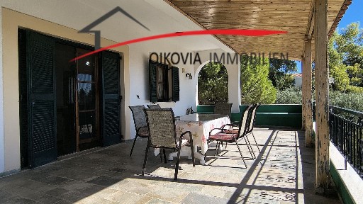 Μονοκατοικία, 80τ. μ.