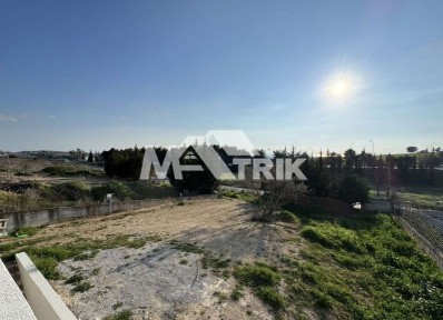 Μονοκατοικία, 220τ. μ.
