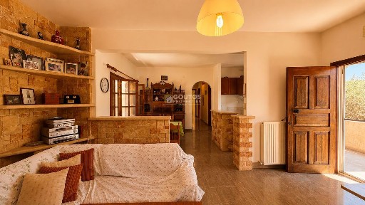 Μονοκατοικία, 231τ. μ.