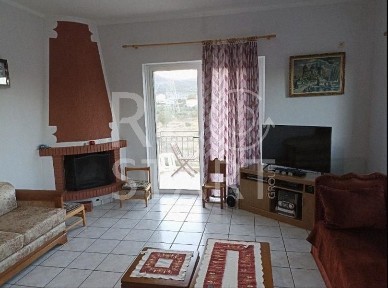 Μονοκατοικία, 520τ. μ.