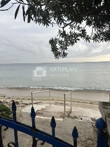 Μονοκατοικία, 226τ. μ.