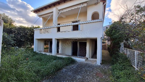 Κέντρο, Νέα Μάκρη (Αθήνα - Ανατολικά Προάστια)
