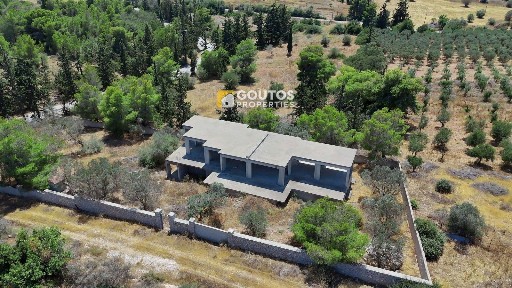 Μονοκατοικία, 214τ. μ.