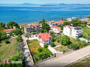 Μονοκατοικία, 100τ. μ.