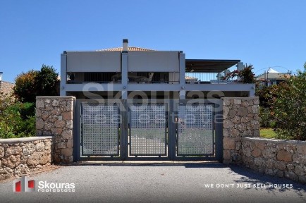 Μονοκατοικία, 292τ. μ.