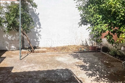 Σταυρός Γέρακα, Γέρακας (Αθήνα - Ανατολικά Προάστια)