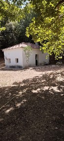 Μονοκατοικία, 36τ. μ.