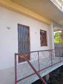 Μονοκατοικία, 50τ. μ.