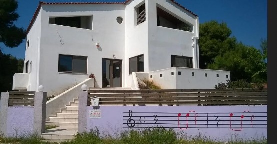 Κέντρο, Αρτέμιδα (Λούτσα) (Αθήνα - Ανατολικά Προάστια)