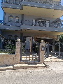 Μονοκατοικία, 190τ. μ.