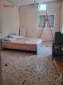 Μονοκατοικία, 69τ. μ.
