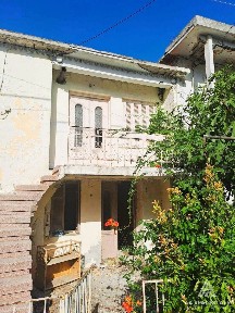 Μονοκατοικία, 270τ. μ.