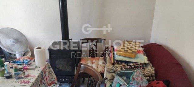 Μονοκατοικία, 64τ. μ.