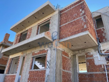 Κέντρο, Νέα Μάκρη (Αθήνα - Ανατολικά Προάστια)