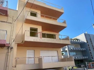 Κτίριο, 260τ. μ.