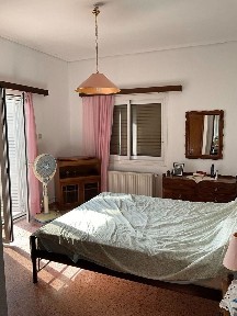 Μονοκατοικία, 200τ. μ.