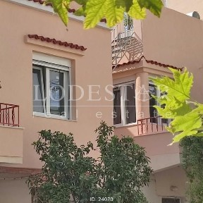 Συγκρότημα διαμερισμάτων, 226τ. μ.