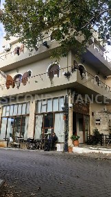 Κτίριο, 220τ. μ.